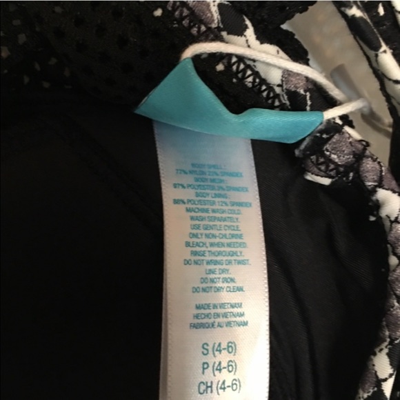 Coastal Blue One-Piece Swimsuit Size Small NWT - Picture 6 of 9